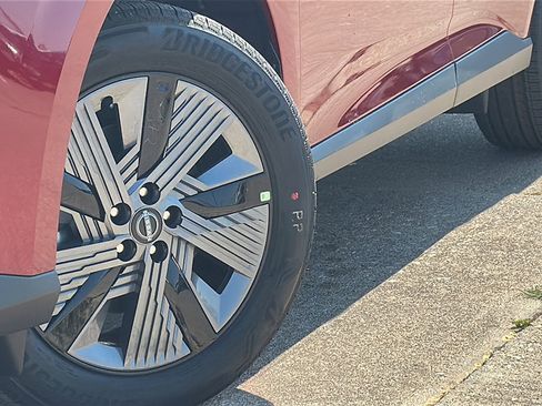 New 2025 Nissan Murano SL image 3