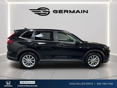 Used 2025 Honda CR-V EX image 9