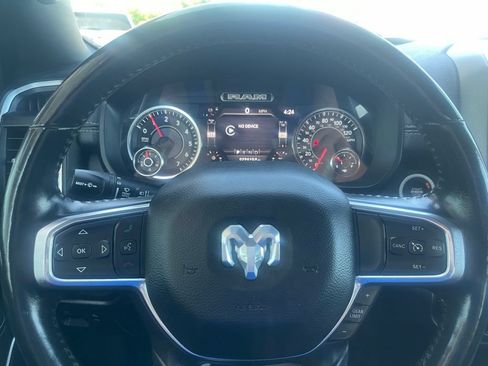 Used 2023 RAM 1500 Laramie AWD/4WD image 21