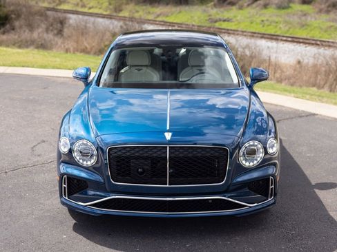 New 2026 Bentley Flying Spur image 16
