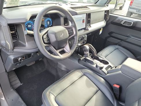 New 2026 Ford Bronco Badlands AWD/4WD image 18