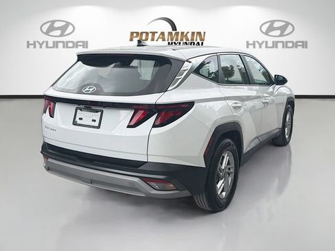 Certified 2025 Hyundai Tucson SE FWD image 5