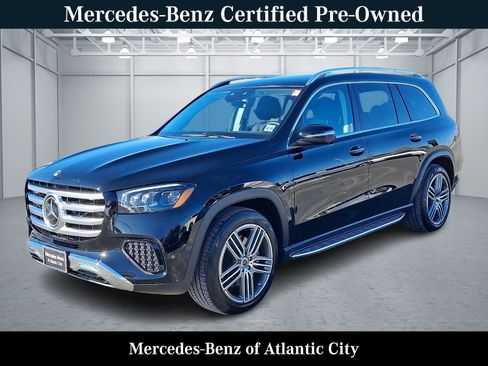 Certified 2026 Mercedes-Benz GLS 450 4MATIC image 3