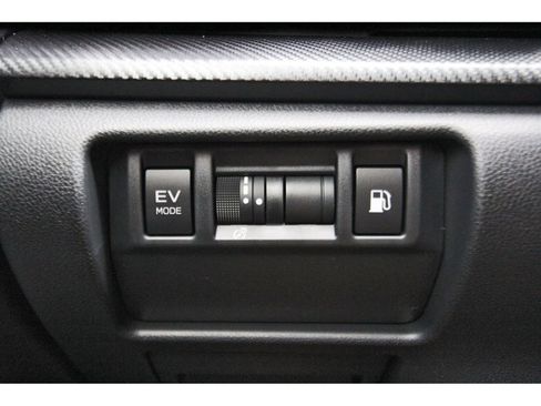 New 2026 Subaru Crosstrek 2.5i Limited AWD/4WD image 15