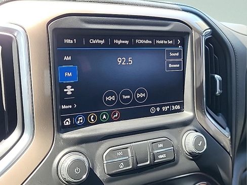 Used 2022 Chevrolet Silverado 1500 High Country w/ Safety Package II AWD/4WD image 23