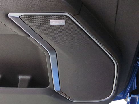 Used 2022 Chevrolet Silverado 1500 LTZ w/ Technology Package image 32