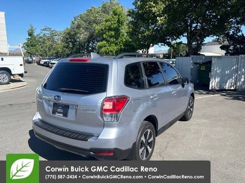 Used 2017 Subaru Forester 2.5i w/ Alloy Wheel Package AWD/4WD image 8