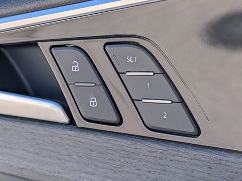 Used 2023 Audi A4 2.0T Premium Plus image 21