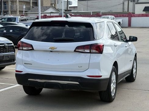 Used 2022 Chevrolet Equinox LT FWD image 4