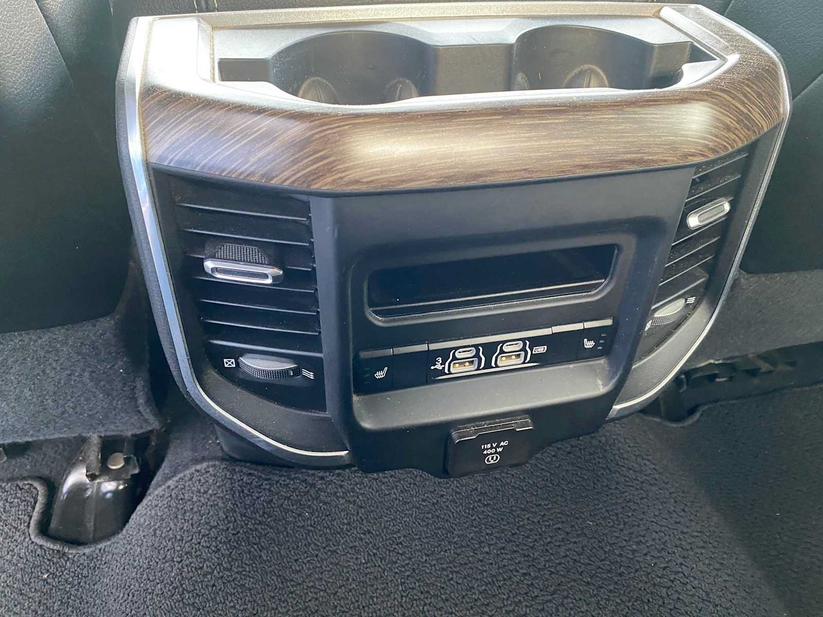 Used 2020 RAM 2500 Laramie AWD/4WD image 35
