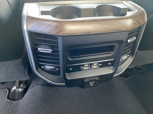 Used 2020 RAM 2500 Laramie AWD/4WD image 35
