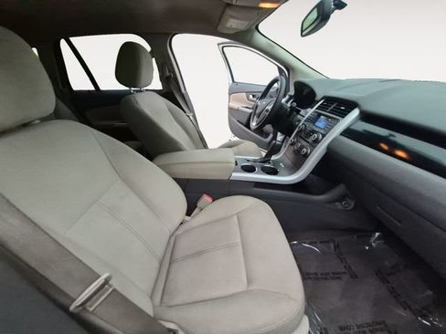 Used 2014 Ford Edge SE w/ Equipment Group 101A FWD image 14