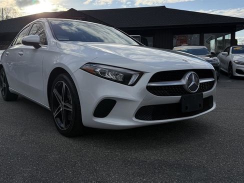 Used 2019 Mercedes-Benz A 220 4MATIC image 13