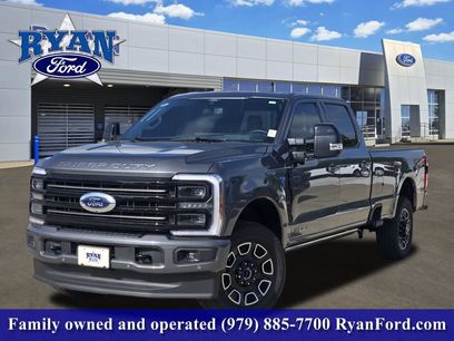 New 2026 Ford F250 Platinum w/ FX4 Off-Road Package