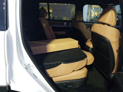 New 2026 Hyundai Santa Fe Calligraphy image 15