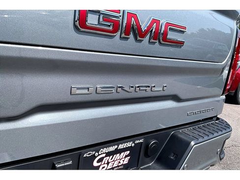 Used 2025 GMC Sierra 1500 Denali w/ Technology Package AWD/4WD image 25