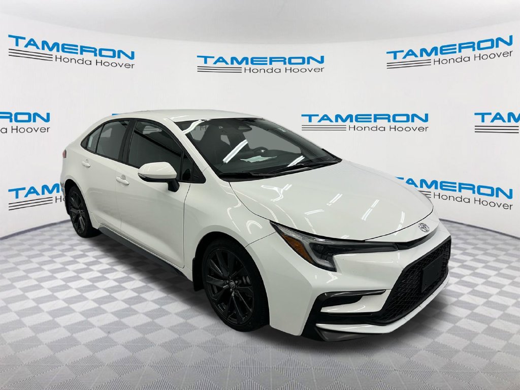 Used 2023 Toyota Corolla SE FWD image 7
