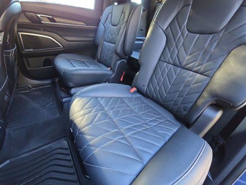 Used 2025 Kia Telluride SX X-Line image 24