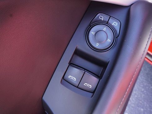 Used 2017 Chevrolet Camaro SS RWD image 15