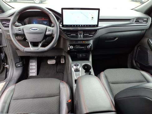 Used 2024 Ford Escape ST-Line w/ Tech Pack #1 AWD/4WD image 15