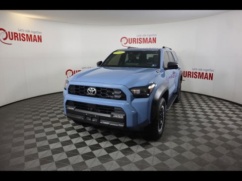 Used 2026 Toyota 4Runner TRD Off-Road Premium w/ Tow Technology Package AWD/4WD image 2