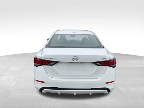 Used 2024 Nissan Sentra SV FWD image 10