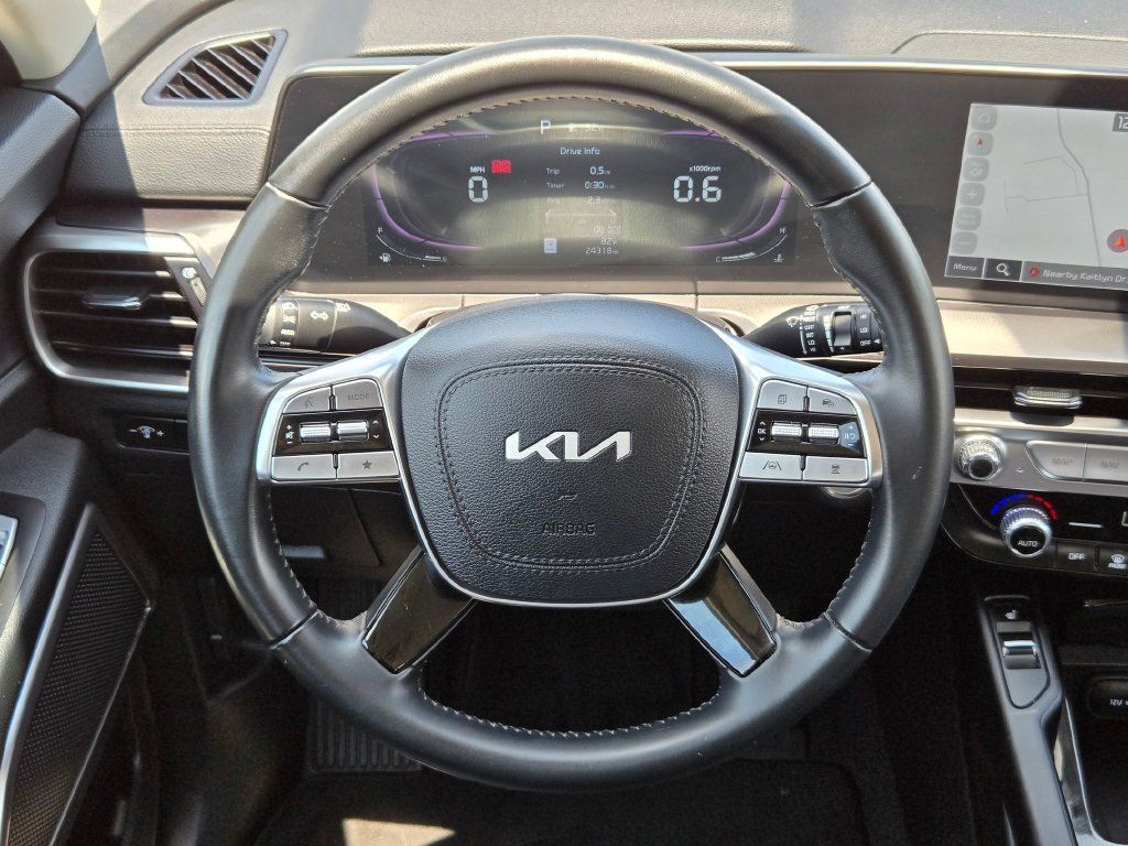 Used 2025 Kia Telluride S AWD/4WD image 21