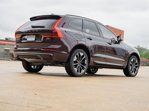 New 2026 Volvo XC60 B5 Ultra w/ Protection Package Premier image 7