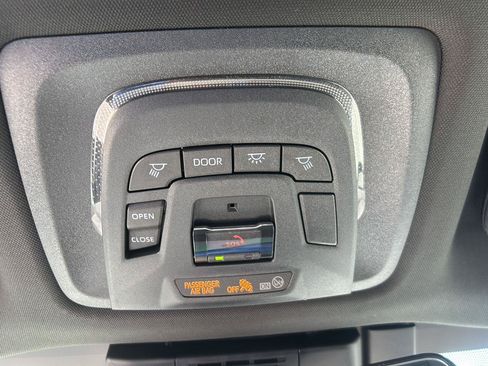 New 2026 Toyota C-HR AWD/4WD image 31
