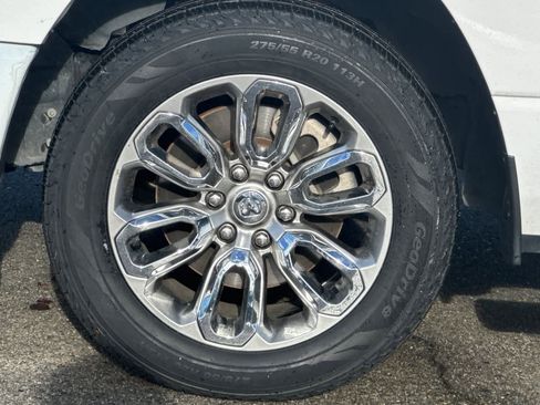 Used 2023 RAM 1500 Laramie image 31