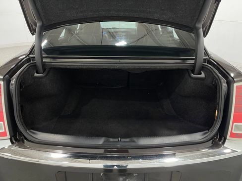 Used 2012 Chrysler 300 Limited RWD image 23