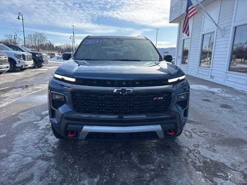 Certified 2024 Chevrolet Traverse Z71 w/ LPO, Floor Liner Package image 2