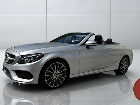 Used 2017 Mercedes-Benz C 300 4MATIC Cabriolet image 4