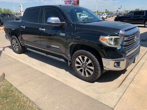 Used 2018 Toyota Tundra Limited image 1