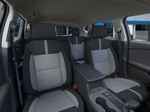 New 2026 Chevrolet Blazer LT image 16