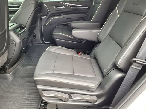 Used 2024 Cadillac Escalade Sport w/ Touring Package AWD/4WD image 25