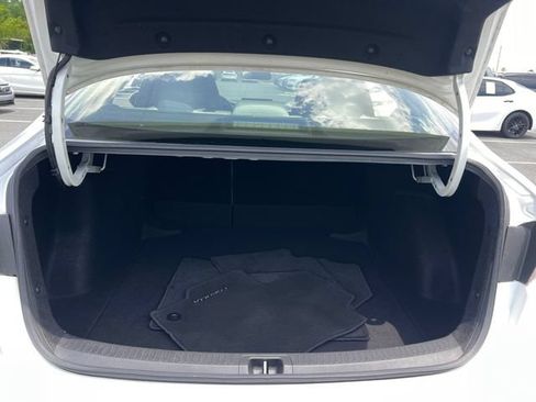 Used 2021 Toyota Corolla LE w/ LE Convenience Package FWD image 27