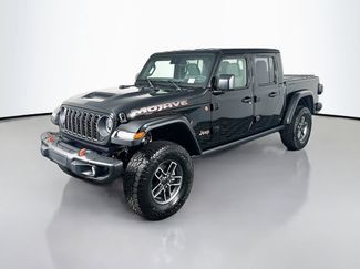 New 2025 Jeep Gladiator Mojave AWD/4WD video 3