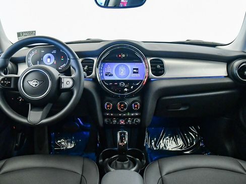 Certified 2023 MINI Cooper 2-Door Hardtop image 15