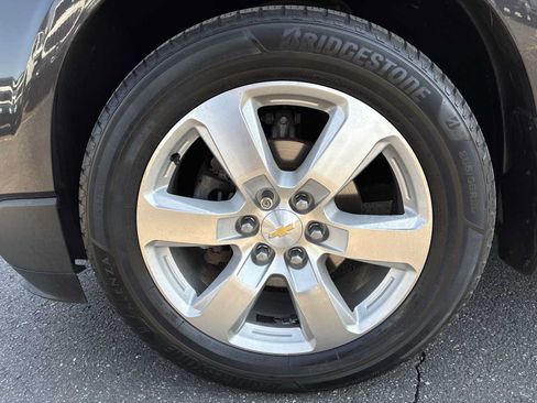 Used 2016 Chevrolet Traverse LTZ FWD image 18