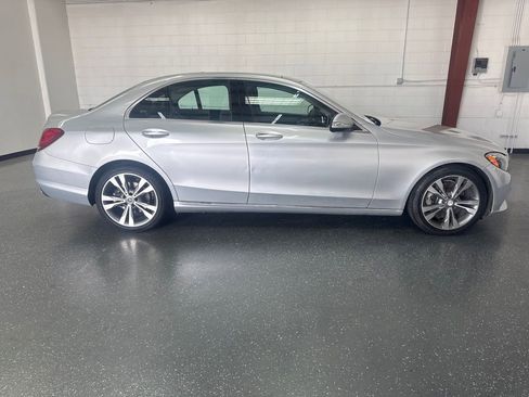 Used 2015 Mercedes-Benz C 300 4MATIC Sedan image 3