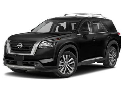 Used 2023 Nissan Pathfinder Platinum