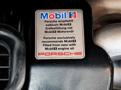 Used 1996 Porsche 911 Carrera 4S AWD/4WD image 48