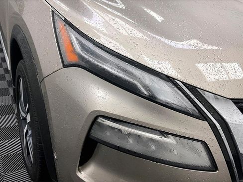 Certified 2021 Nissan Rogue Platinum image 26