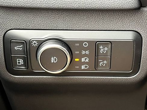New 2024 Ford Escape SE FWD image 13
