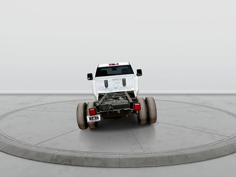 New 2026 GMC Sierra 3500 Pro RWD image 7