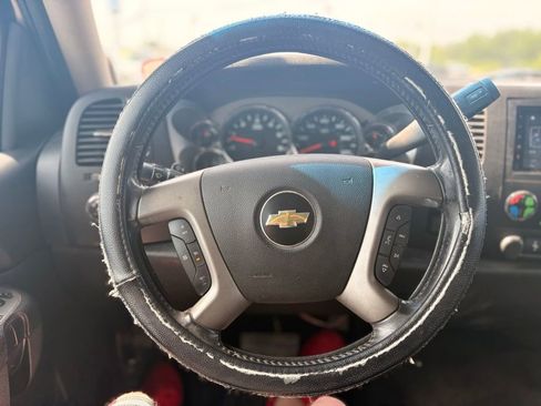 Used 2013 Chevrolet Silverado 1500 LT RWD image 17