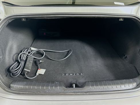 Used 2024 Hyundai Ioniq 6 SEL RWD image 27