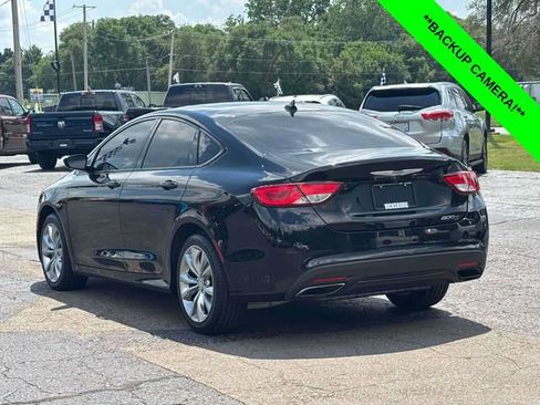 Used 2015 Chrysler 200 S w/ Navigation & Sound Group I FWD image 2