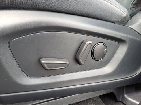 Certified 2025 Ford Explorer Active RWD image 13
